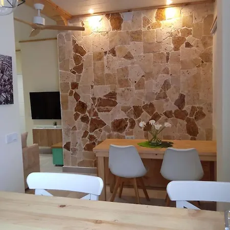 Oasis En La Ciudad Apartment Malaga Exterior photo